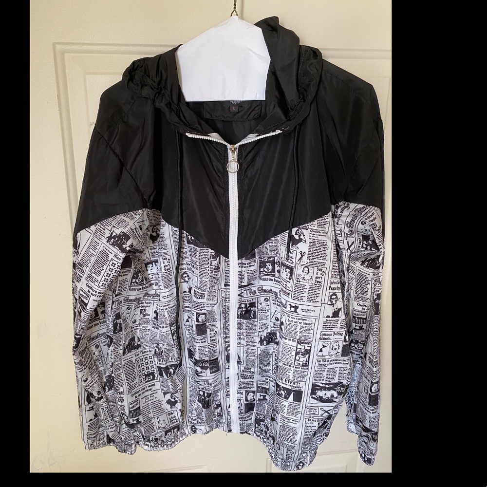 Newspaper Jacket - Picture 2 of 4